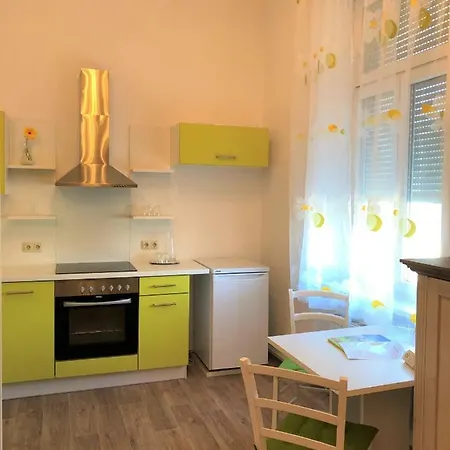 Konditorei Mandl בית אירוח