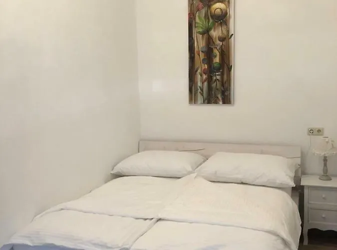 Konditorei Mandl 民宿 *