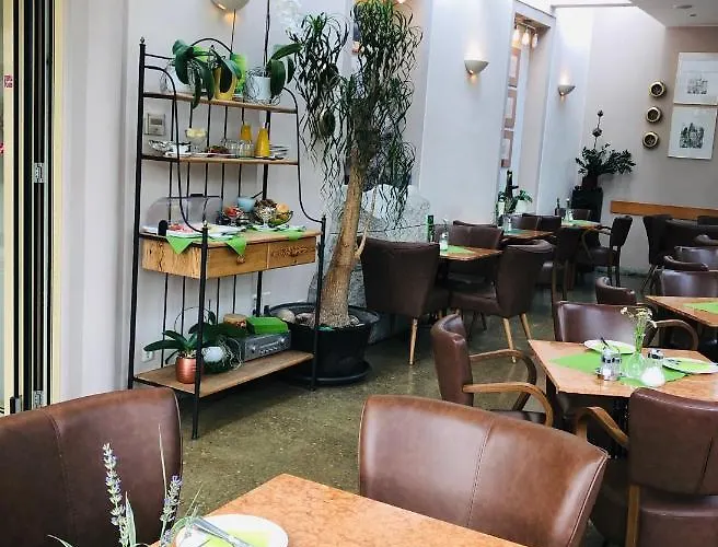 홈스테이 Konditorei Mandl